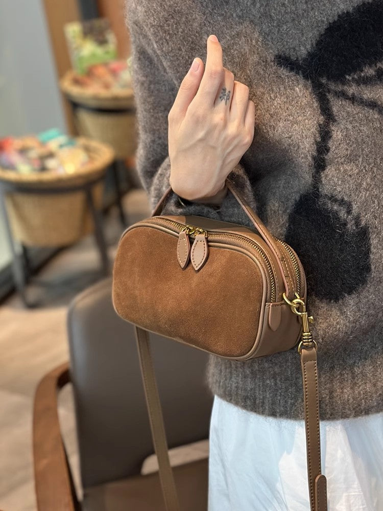 Elegant Small Handbag Women's Handbag – Stylish Crossbody Bag, Versatile Tote Purse with Soft Leather Retro Design