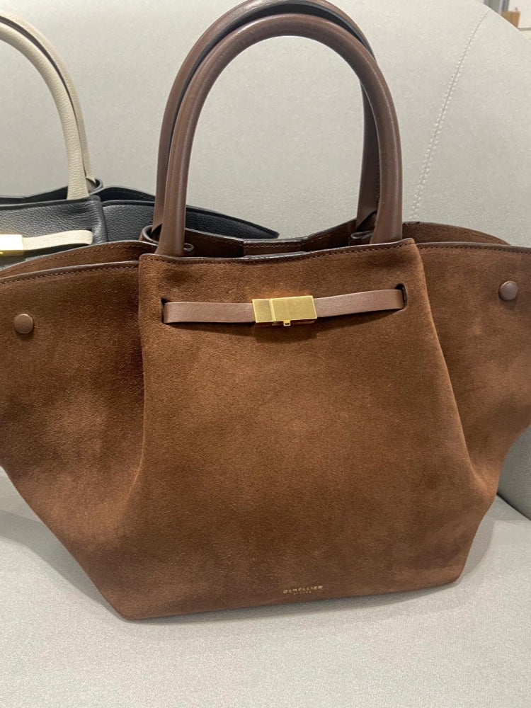 The City Chic Winged Tote